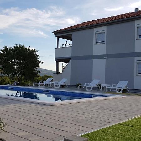 Apartments Zanic With Private Swimming Pool And Sea View Starigrad Exterior photo