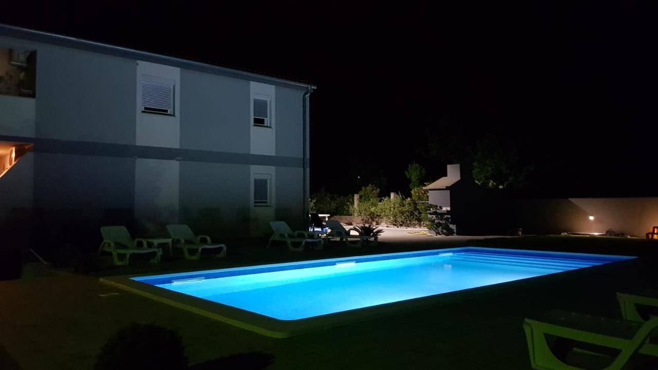 Apartments Zanic With Private Swimming Pool And Sea View Starigrad Exterior photo