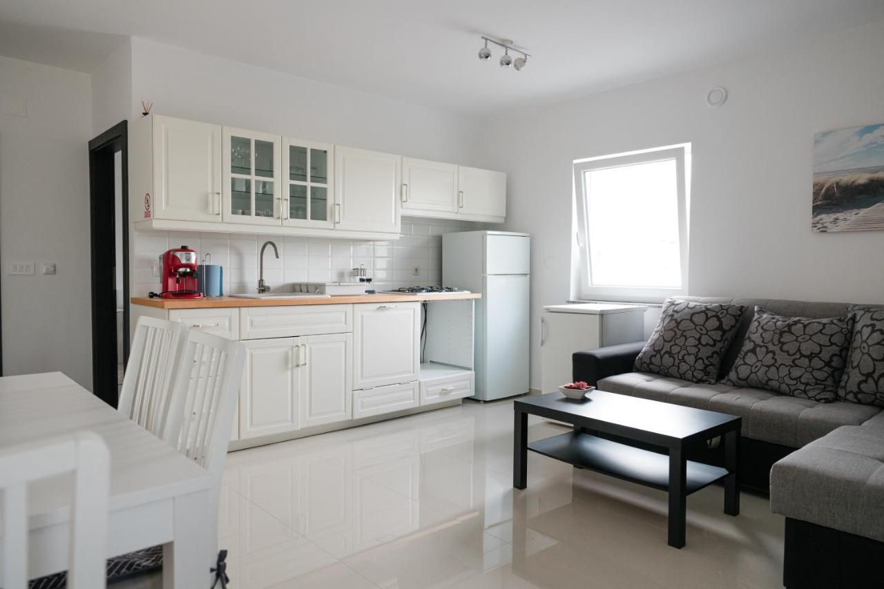 Apartments Zanic With Private Swimming Pool And Sea View Starigrad Exterior photo