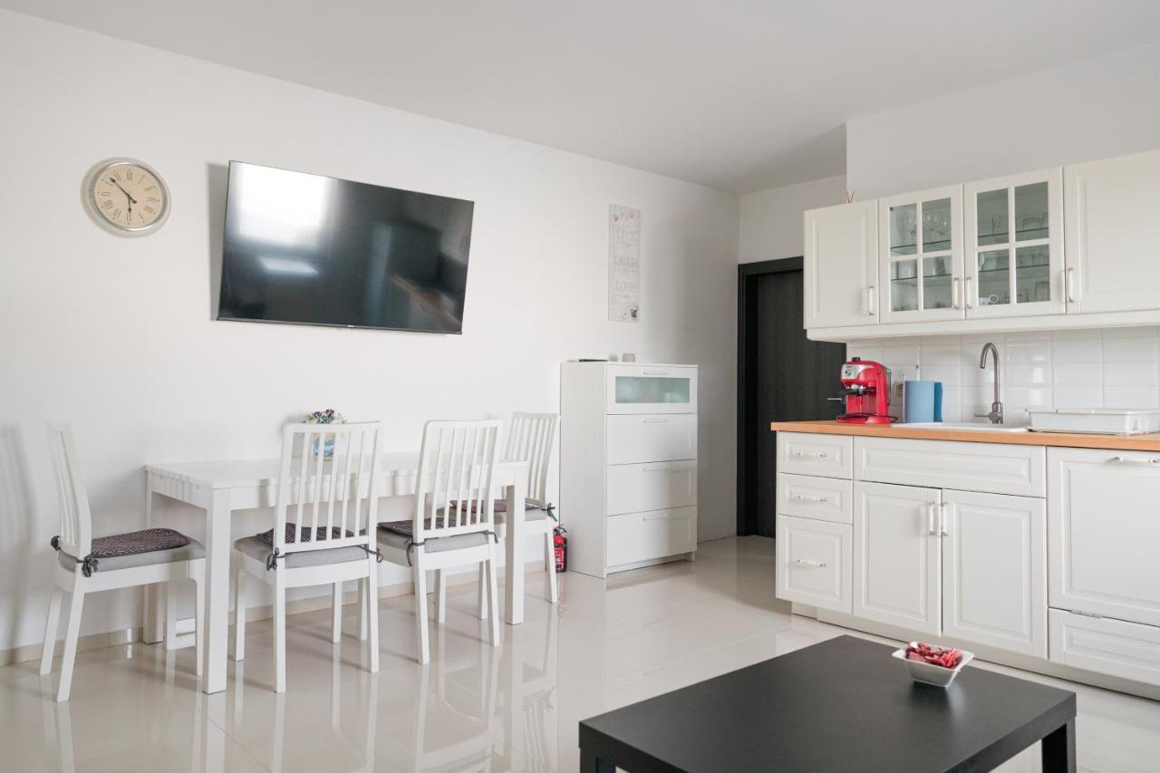 Apartments Zanic With Private Swimming Pool And Sea View Starigrad Exterior photo