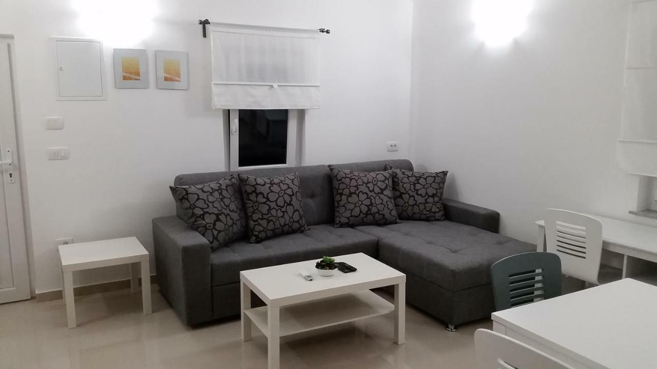 Apartments Zanic With Private Swimming Pool And Sea View Starigrad Exterior photo