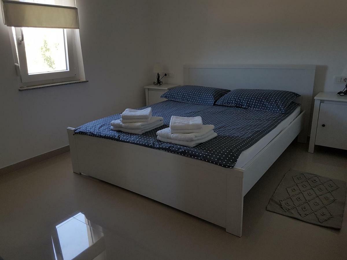 Apartments Zanic With Private Swimming Pool And Sea View Starigrad Exterior photo